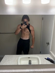 Which picture do you prefer 1 or 2