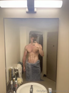 I apologize for not uploading in a while i have been sick for a while