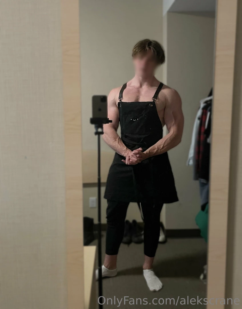 Do you think this apron fits me 