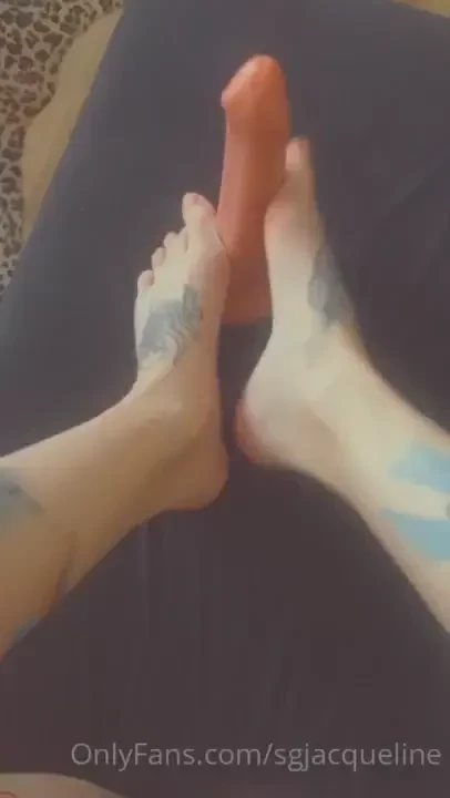 Hiii one more foot video that some of you asked me in private you can 