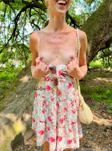 Flashing in nature makes me one happy gal flashing tits smalltits