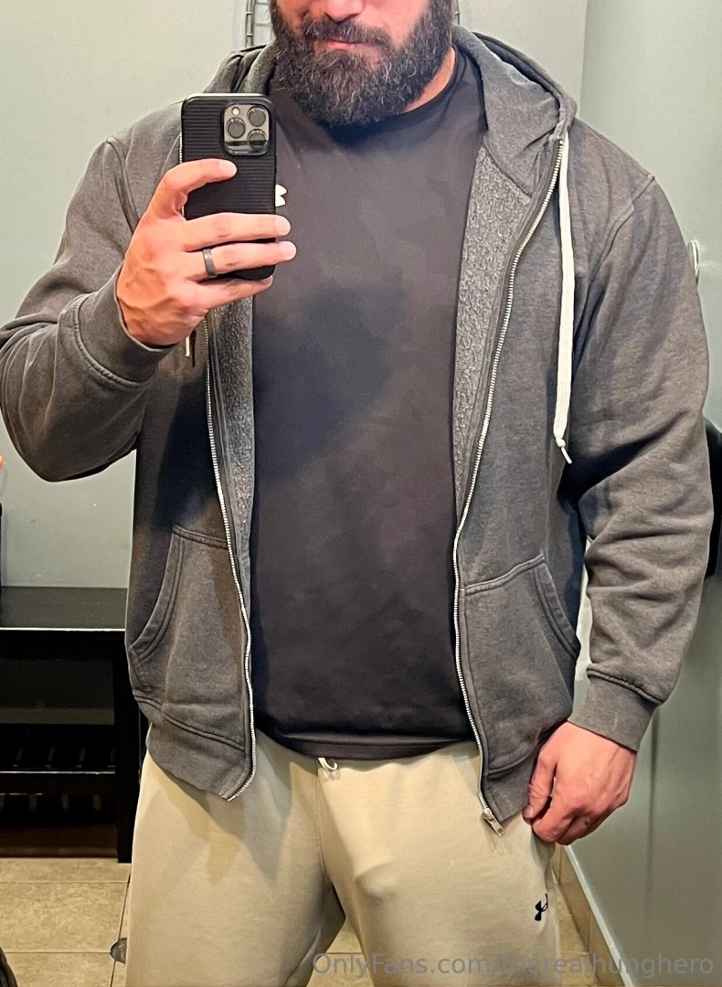 Leaving the gym too obvious 