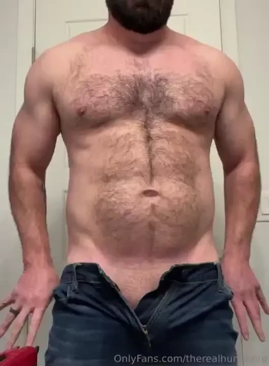 Y all liked the jeans the other day been wearing them more lately 