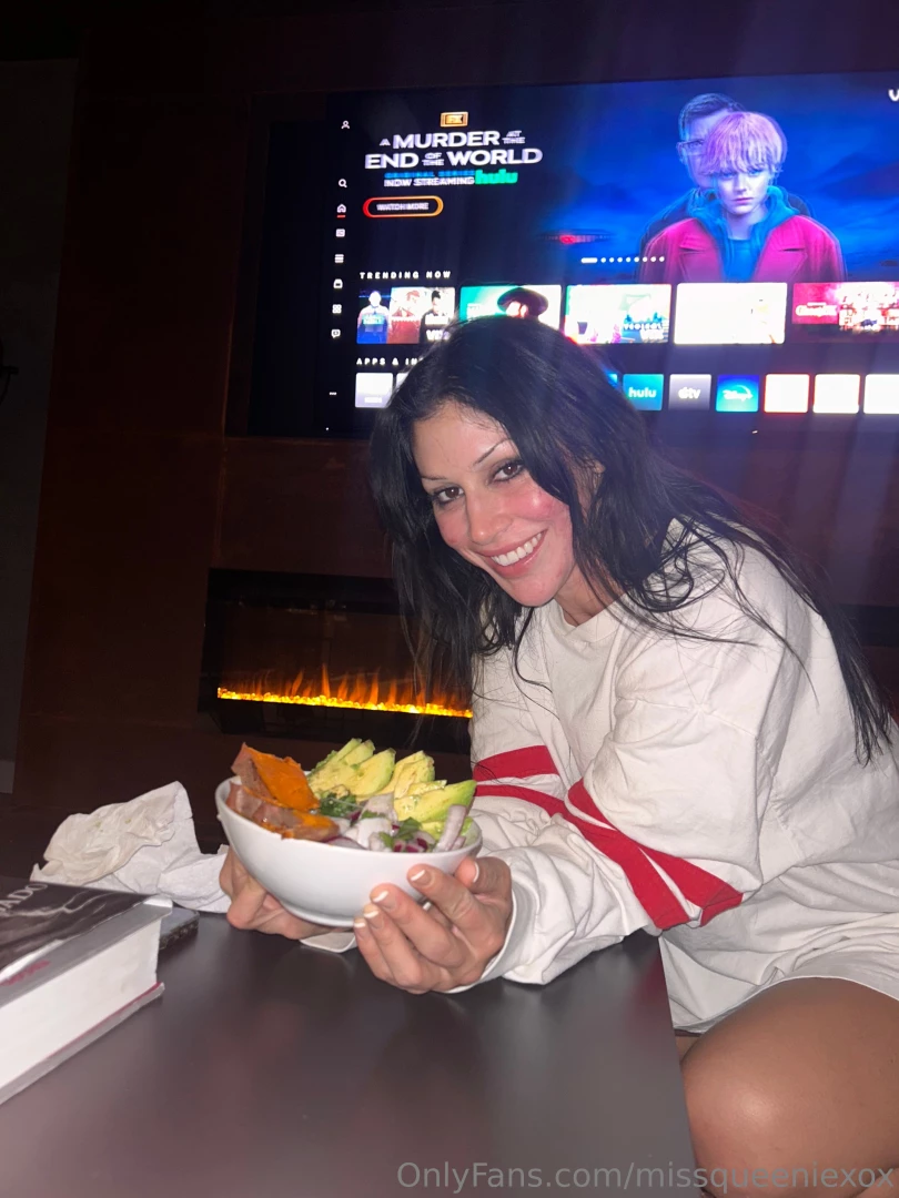 Netlix and chill with me 