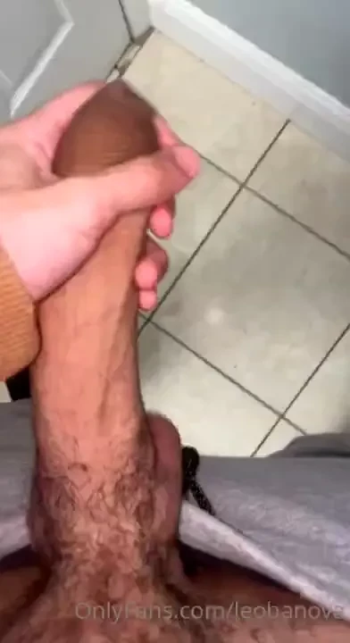 I do this four times a day love this video because i look massive 