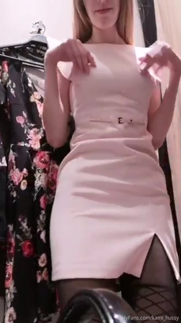 Wanna me to take off this dress 