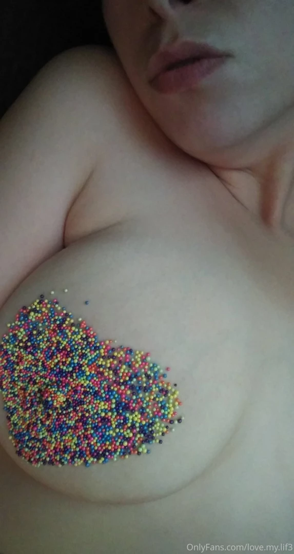 Do you like spinkles on your treat 