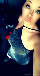 This filter makes me look like a banana or a simpsons character