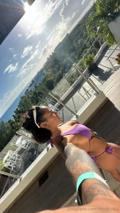 Hi babies i ve been gone so long i m back want to see me
