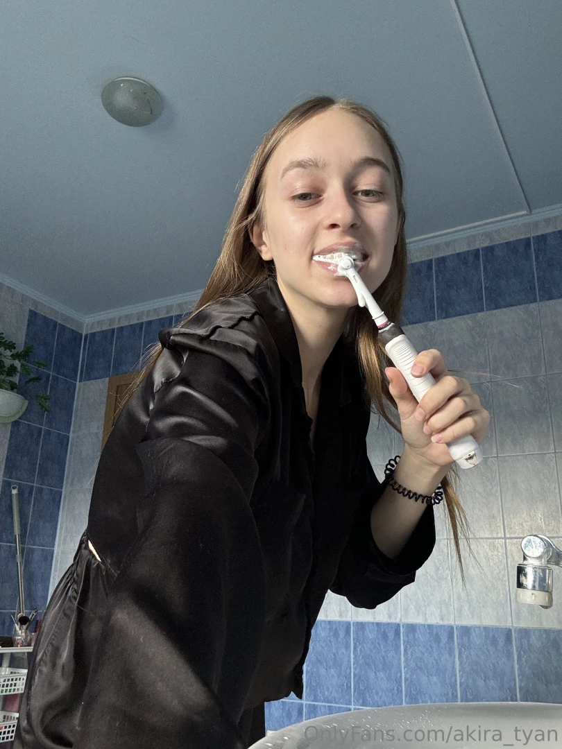 Just finished brushing my teeth and feeling fresh there s nothing like 