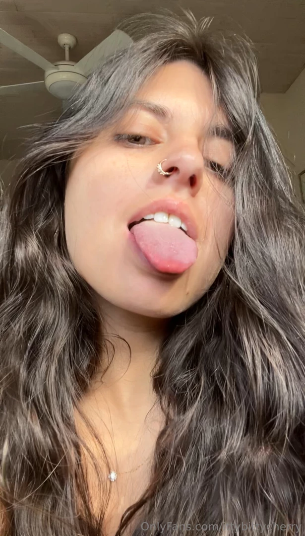 New video available from a custom i recently made lots of spitting part 3 