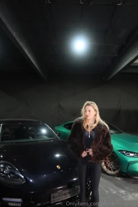 Which car do you like better porsche bmw or me