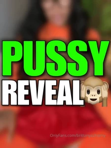 Wet pussy reveal fuck dis damn my ex being a bitch i m showin yall da