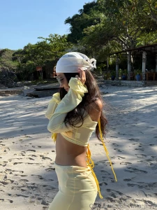 How many wishes would you make if i were your beach view