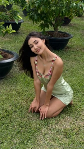 Do i look like a flower cause i m ready to be picked