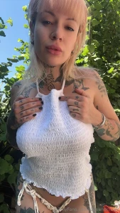 Keep watching i get naughtier