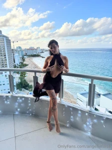 Can t resist this temptation part 1