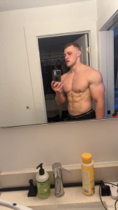 Not flexing jk im flexing