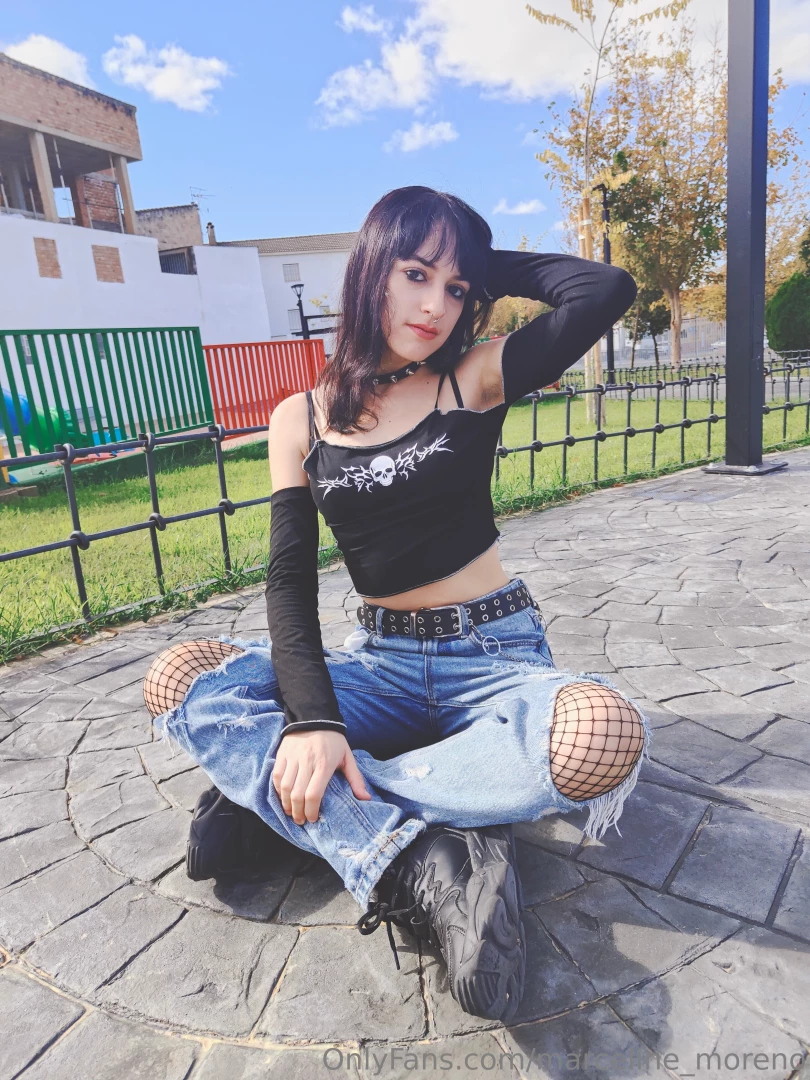 Free photoset for my new and old followers welcome thanks for being 