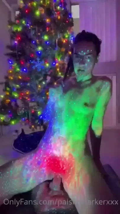 I just fucked myself like a ho ho ho in front of my christmas tree i part 5 
