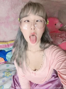 Opening wide to catch his cum cum cumshots ahegao tongue squirt