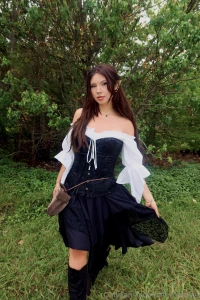 A little elf got lost and now she doesn t know how to get home can you