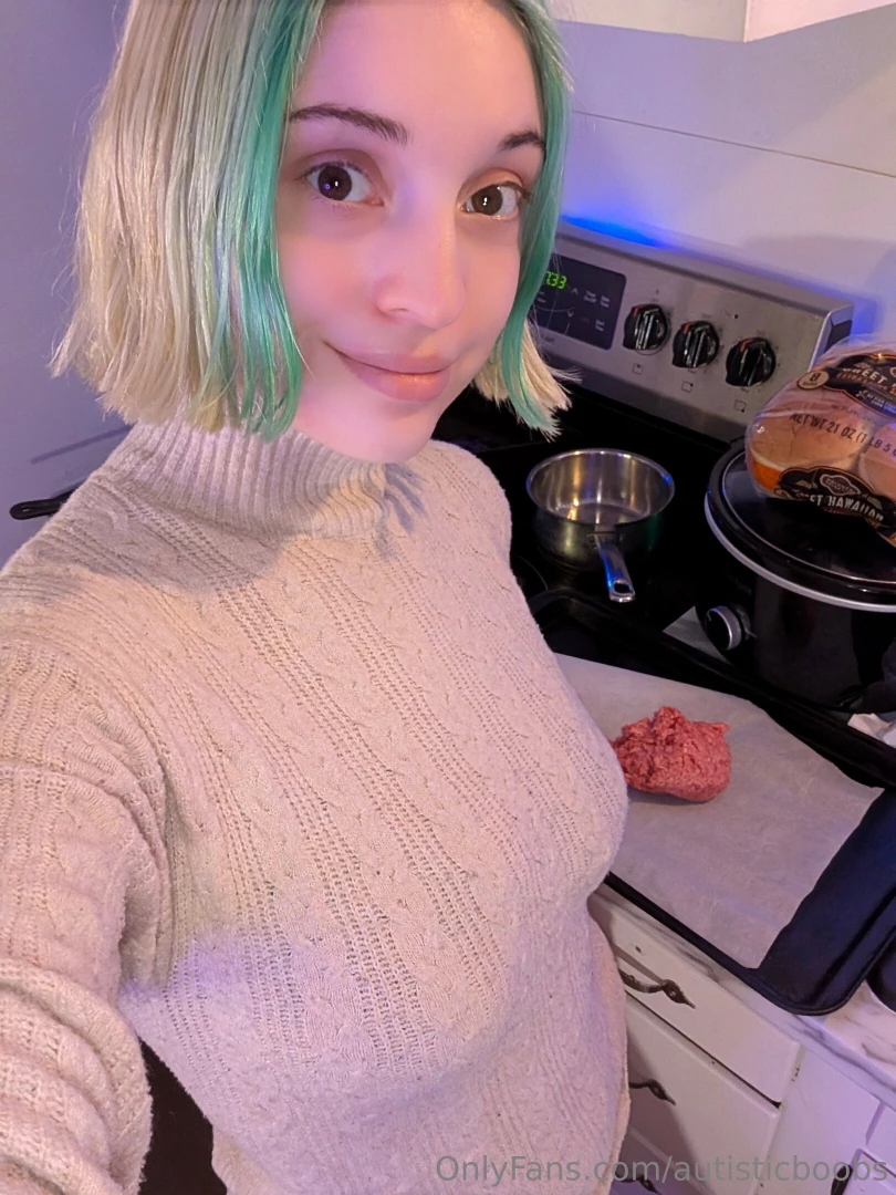 I m making burgers live come by and say hi afterwards i m gonna be part 1 