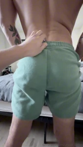 Got scared shitless when his boyfriend walked in but bro was down to