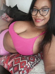 Send me a photo of your abs via private message