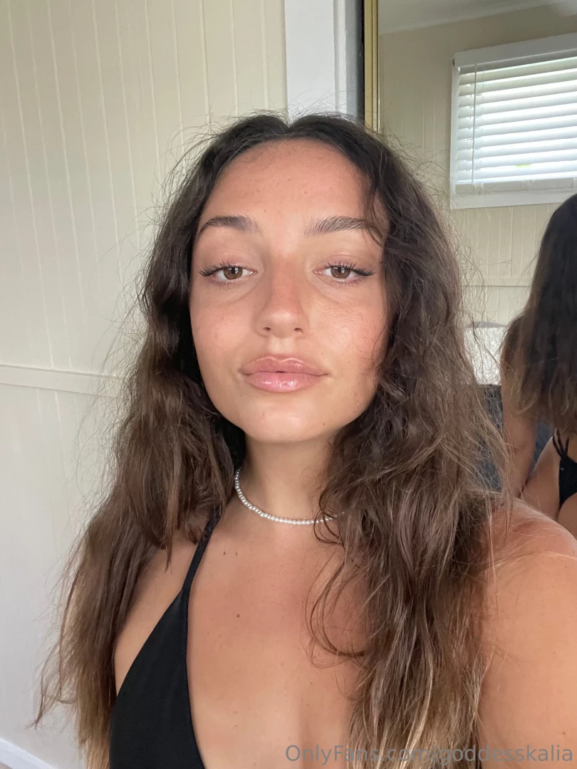 Hi love i m plotting my next surprise what s your dream content next 