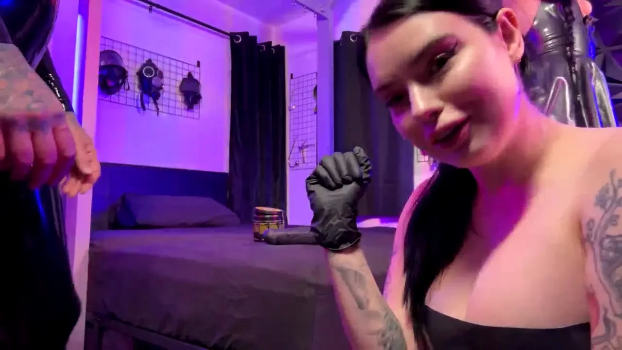 Stream started at 05 21 2025 07 41 pm live pegging show ft 