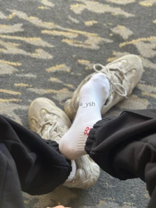 I ve been walking all day my feet are too sweaty