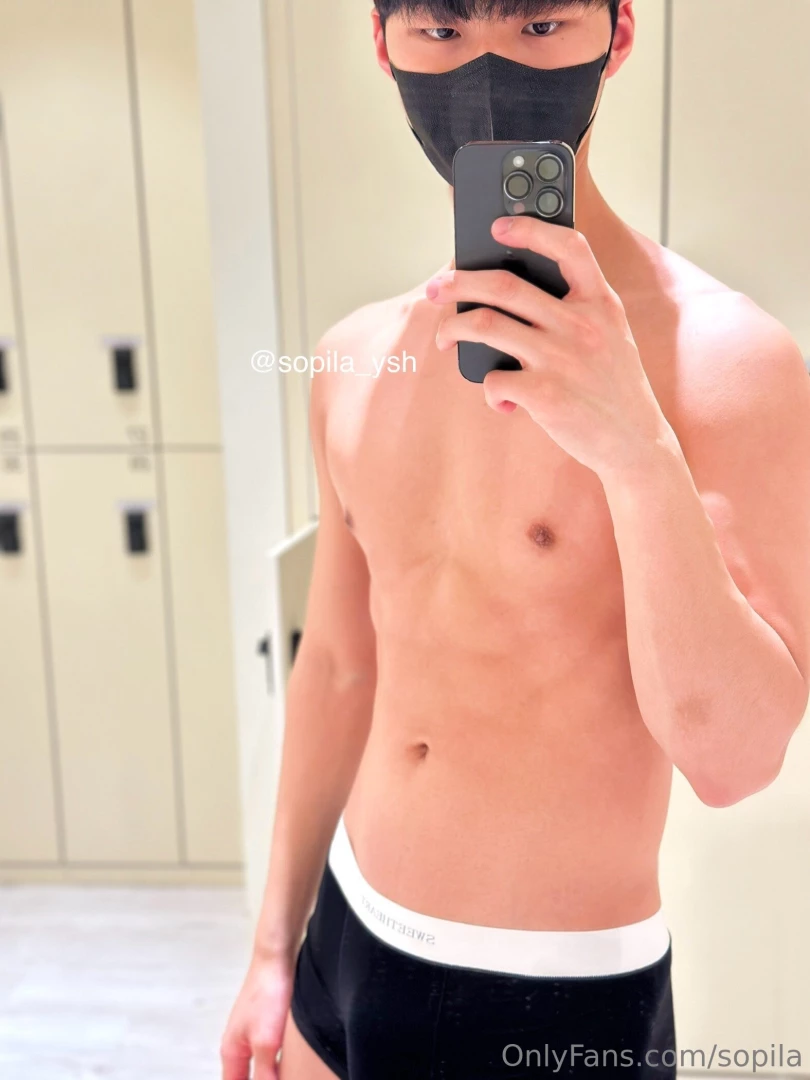 The underwear i introduced last time this time it s black normal black 