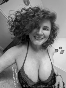 Is it more artistic when it s in black and white lol happy sinday it s part 1