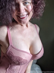 Not a tbt but a lil bush hope your thursday was fun mine was check out part 3