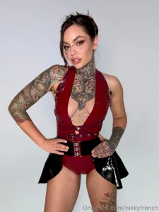 Be a good boy and i might let you have a taste of my tasty cock part 1