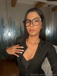 Glasses just make me look instantly hornier do you agree