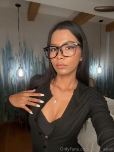 Glasses just make me look instantly hornier do you agree part 2