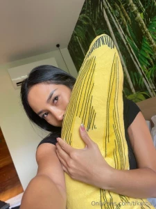 Can t stop holding this banana