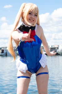 Photo bomb tons of pics of marie rose cosplay from last weekends part 10
