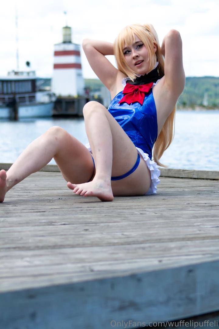 Photo bomb tons of pics of marie rose cosplay from last weekends part 13 