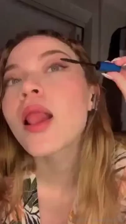 I wish my eyelashes were bigger so my face would look prettier you 