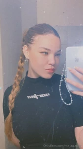 Do you think girls with a ponytail look better than with their hair