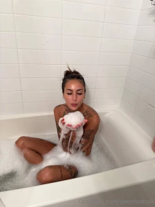 Wanna have a bubblebath