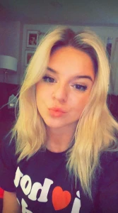 Roses are red violets are blue u need me and i need uuu lt 3 part 3