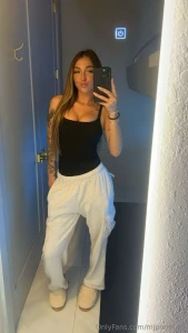 Mass message i m coming back i have thousands of subscribers on here