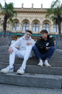 Wir beiden in wien war eine sch ne zeit schon krass wie oft wir dort