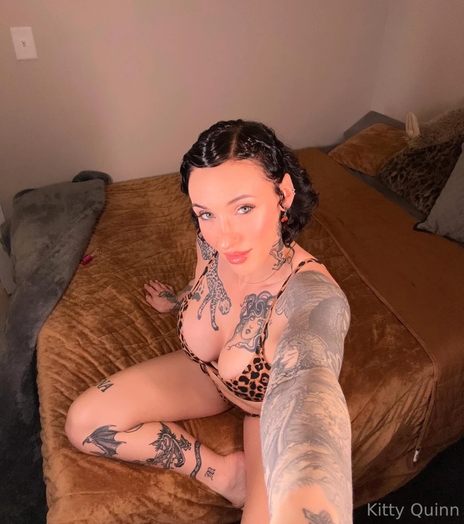 Hey there darling can i make something special just for you today 