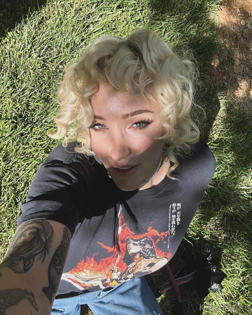 Morning sweeties here are some no filter no edit pics allllll me i do part 5 