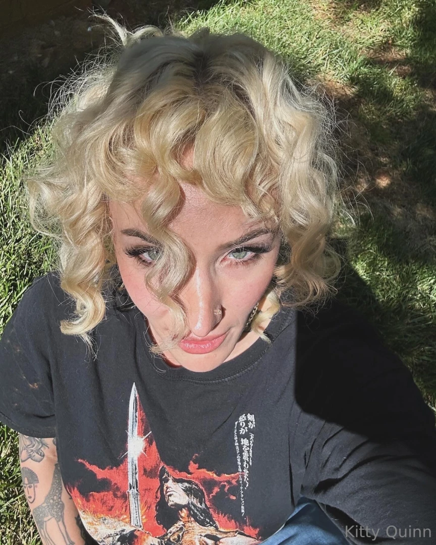 Morning sweeties here are some no filter no edit pics allllll me i do part 3 